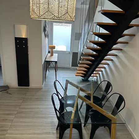 Azores Calheta T2 شقة